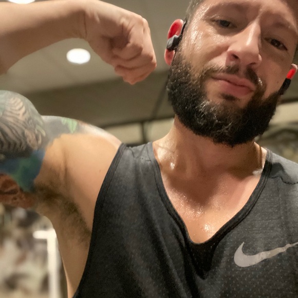 Meet your Posher, Lee - Picture 3 of 5